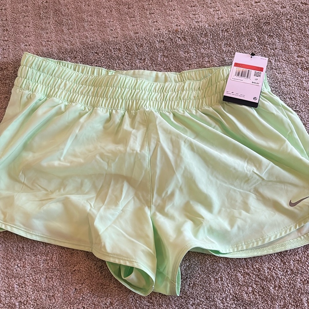 Nike running shorts NWT